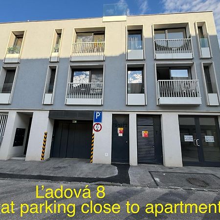 New Apartment 6 - Self Check In, Free Parking Bratislava Exterior photo