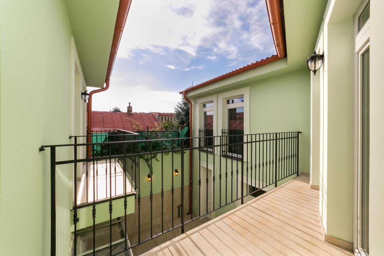 New Apartment 6 - Self Check In, Free Parking Bratislava Exterior photo